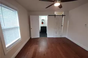 1705 Singleton Ave, Austin, TX 78702 - Photo 10
