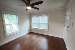 1705 Singleton Ave, Austin, TX 78702 - Photo 4