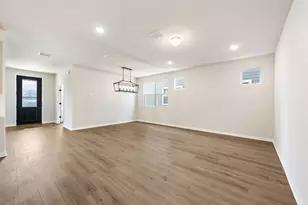 433 Carr Dr, Liberty Hill, TX 78642 - Photo 10