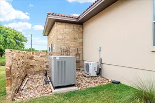 1116 Watercliffe Dr, Lago Vista, TX 78645 - Photo 36