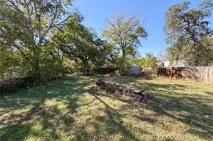 504 S Boundary St, Burnet, TX 78611 - Photo 14