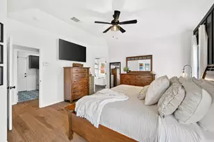 137 Ridgewood Cove, Georgetown, TX 78633 - Photo 18