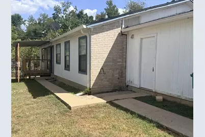 817 Lloyd Lane #A, Elgin, TX 78621 - Photo 2