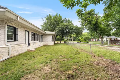 1700 W 7th Street, Taylor, TX 76574 - Photo 38