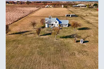 1165 County Road 238, Georgetown, TX 78633 - Photo 2