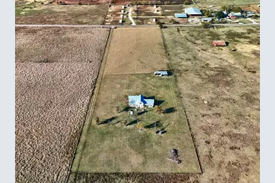 1165 County Road 238, Georgetown, TX 78633 - Photo 8