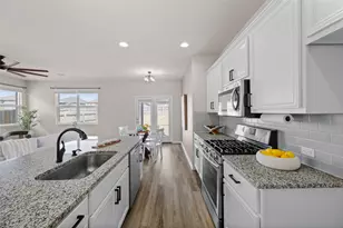 2005 Fairhaven Gtwy, Georgetown, TX 78626 - Photo 8