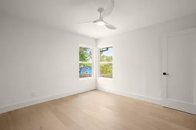 2204 Fair Oaks Drive, Austin, TX 78745 - Photo 24