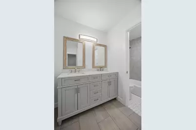 5801 Thunderbird Street #B-22, Lago Vista, TX 78645 - Photo 26