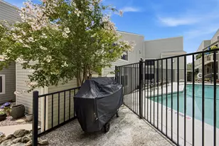 5801 Thunderbird St, Lago Vista, TX 78645 - Photo 28