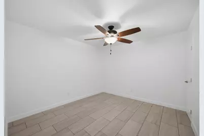 5801 Thunderbird Street #B-22, Lago Vista, TX 78645 - Photo 26