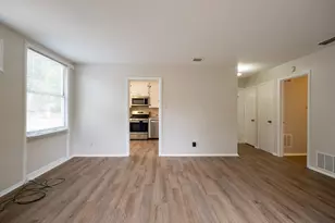 1411 Westmoor Dr, Austin, TX 78723 - Photo 6