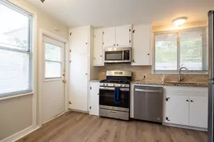 1411 Westmoor Dr, Austin, TX 78723 - Photo 4