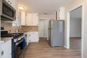 1411 Westmoor Dr, Austin, TX 78723 - Photo 2