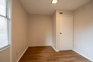 1411 Westmoor Dr, Austin, TX 78723 - Photo 12