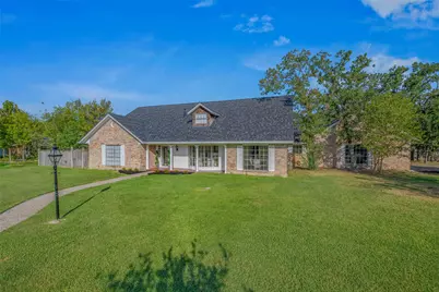 1403 Post Oak Circle, College Station, TX 77840 - Photo 4