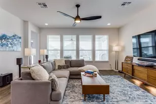 1920 Donetto Dr, Leander, TX 78641 - Photo 10