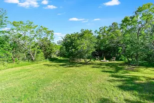 179 Pecos St, Cedar Creek, TX 78612 - Photo 28