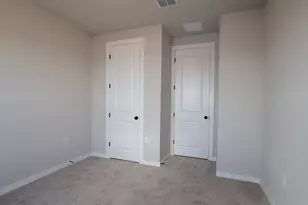 609 Clarissa St, Buda, TX 78610 - Photo 12