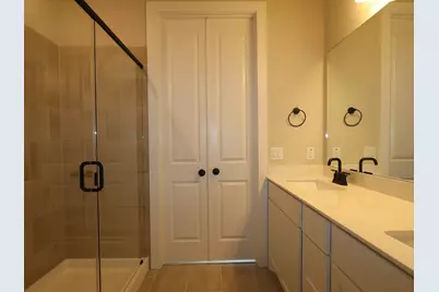 609 Clarissa Street, Buda, TX 78610 - Photo 10