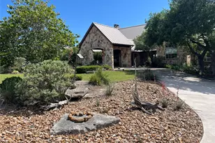 470 Inspiration Trail, Wimberley, TX 78676 - Photo 2