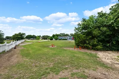 1303 Horizon Park Boulevard, Leander, TX 78641 - Photo 4