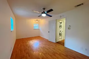 300 El Paso St, Austin, TX 78704 - Photo 8