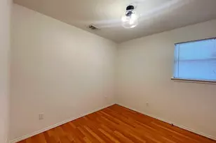 300 El Paso St, Austin, TX 78704 - Photo 14