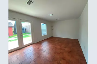 300 El Paso Street, Austin, TX 78704 - Photo 4