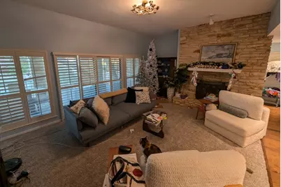 208 Crescent Bluff, Lakeway, TX 78734 - Photo 6