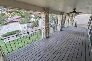 208 Crescent Bluff, Lakeway, TX 78734 - Photo 18