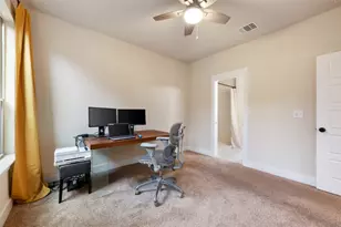 7615 Wolverine St, Austin, TX 78757 - Photo 18
