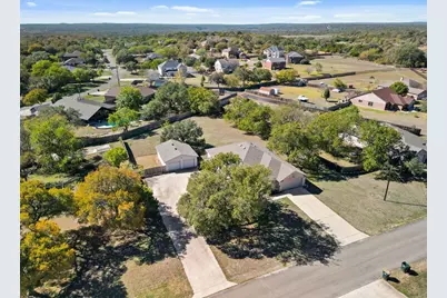 207 Calle Largo, Kyle, TX 78640 - Photo 4