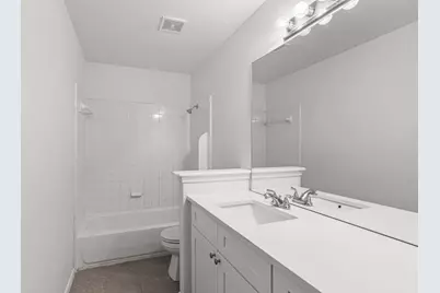 210 Summerside Avenue, Lockhart, TX 78644 - Photo 22