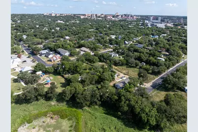 734 Valley Street, San Marcos, TX 78666 - Photo 10