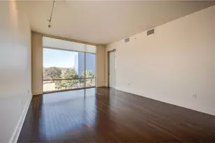 210 Lee Barton Dr, Austin, TX 78704 - Photo 12
