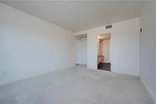 210 Lee Barton Dr, Austin, TX 78704 - Photo 20