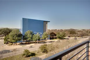 210 Lee Barton Dr, Austin, TX 78704 - Photo 18
