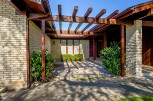 106 Flamingo Cir, Marble Falls, TX 78654 - Photo 6