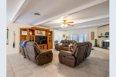 106 Flamingo Circle, Marble Falls, TX 78654 - Photo 8