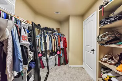 300 Hendelson Lane, Hutto, TX 78634 - Photo 36