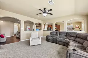 300 Hendelson Ln, Hutto, TX 78634 - Photo 4