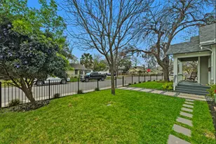 306 W 44th St, Austin, TX 78751 - Photo 6