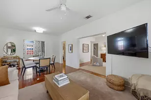 306 W 44th St, Austin, TX 78751 - Photo 14
