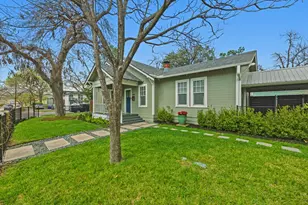 306 W 44th St, Austin, TX 78751 - Photo 2