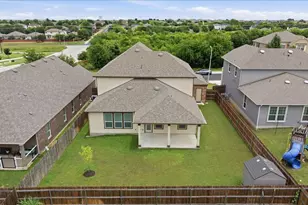 1006 Toltec Trail, Georgetown, TX 78626 - Photo 38