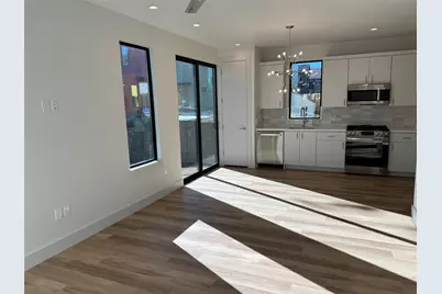 1131 Walton Lane #6, Austin, TX 78721 - Photo 2