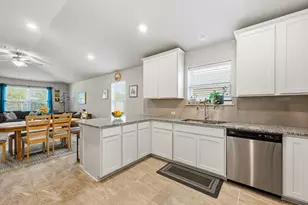 125 Night Sky Dr, Kyle, TX 78640 - Photo 8