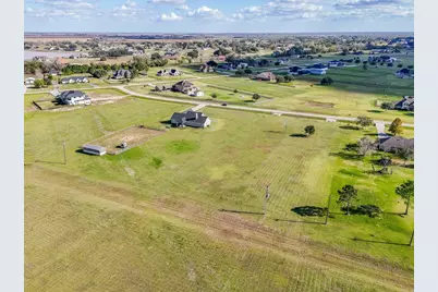 702 Comanche Trail Drive, Rosharon, TX 77583 - Photo 8