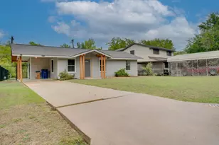 600 Bramble Dr, Austin, TX 78745 - Photo 2